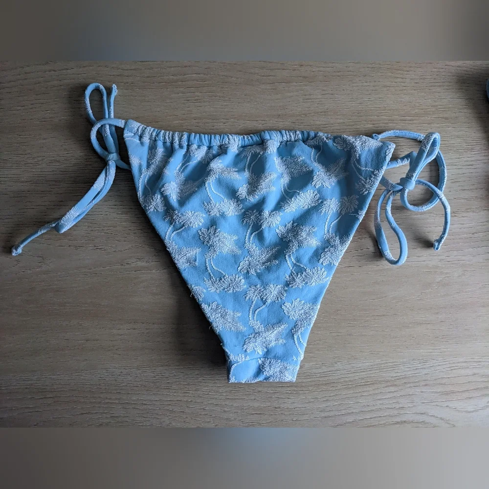 Madewell String Bikini Set In Floral - Picture 3 of 8